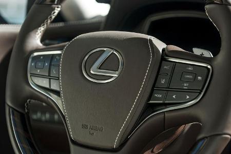 Lexus LS 2017