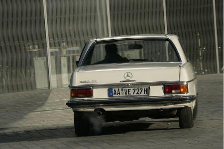 Mercedes-Benz 250 CE (W 114)