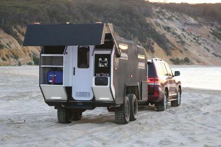 Bruder EXP-6 Offroad Caravan Australien