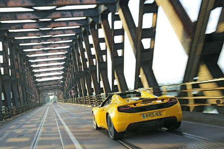 McLaren MP4-12C Spider, Heckansicht