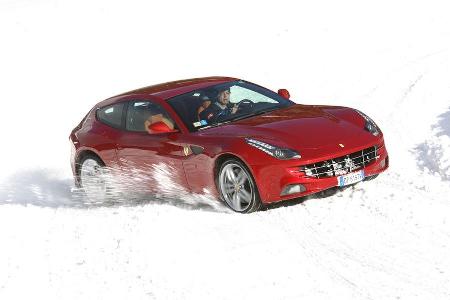 Ferrari FF, Front