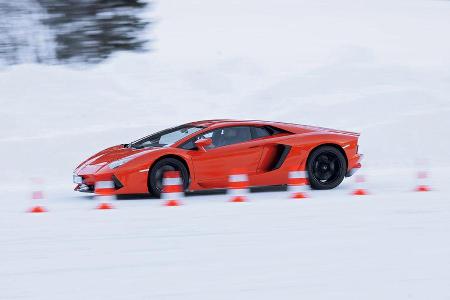 Lamborghini Aventador, Seitenansicht