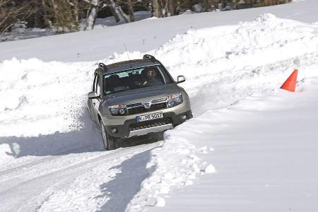 Dacia Duster, Kurvenfahrt
