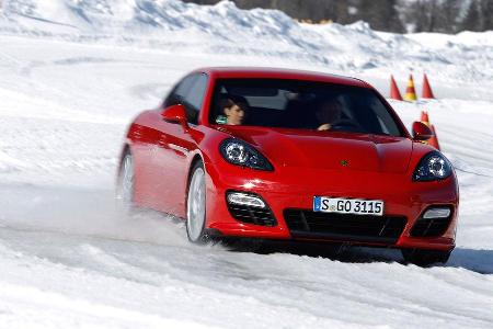 Porsche Panamera GTS, Frontansicht