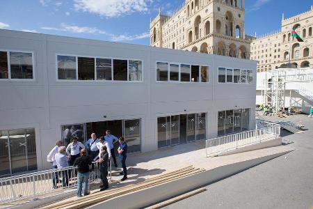 Charlie Whiting & Hermann Tilke - Inspektion - Baku Street Circuit 2016