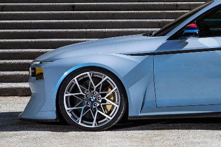 BMW 2002 Hommage Sperrfrist 20.5.2016 19.00 Uhr