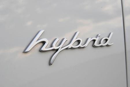 Porsche Cayenne S Hybrid