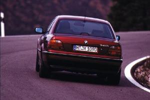 Fahrbericht BMW 735i, BMW 740i