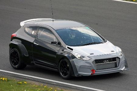 Hyundai i30 2.0 Turbo Entwicklungstrger Hyundai i30 2.0 Turbo Entwicklungstrger