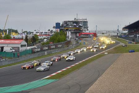 Impressionen - 24h-Rennen Nrburgring 2015 - Nordschleife - Samstag - 16.5.2015