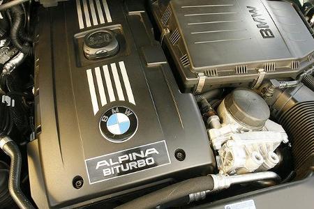 Von seiner samtigen Laufruhe hat der Biturbo nichts verloren und im Antritt reichlich dazugewonnen.