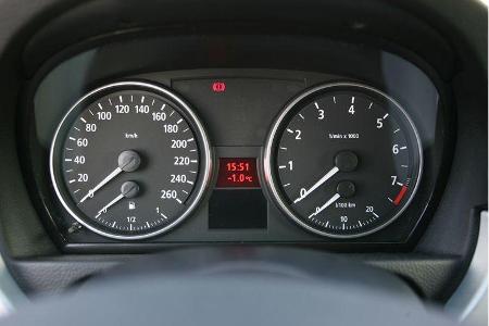 BMW 330i - Opel Vectra OPC 10