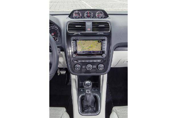 VW Scirocco 2.0 TSI, Mittelkonsole