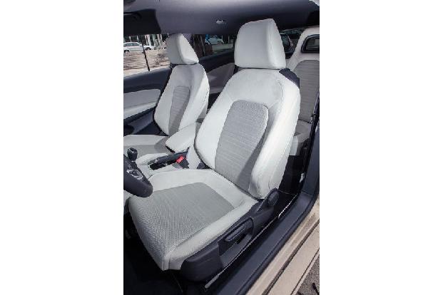 VW Scirocco 2.0 TSI, Fahrersitz
