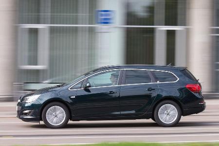Opel Astra Sports Tourer 1.6 CDTI, Seitenansicht