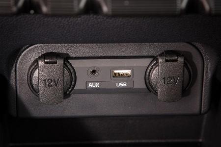 Kia Rio 1.2 CVVT, USB-Anschluss, 12-Volt-Anschluss