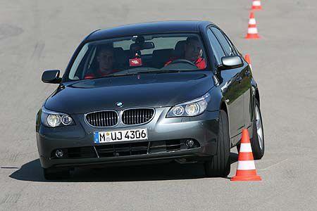 BMW 530 xi : Das BMW-Fahrwerk vermittelt ein sportliches Gefühl.