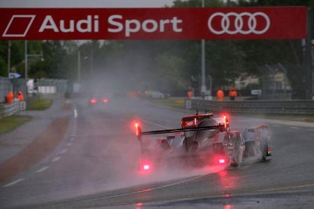 Audi R18 - Startnummer 7 - 24h-Rennen Le Mans 2016 - Donnerstag - 16.6.2016