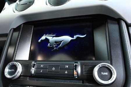 Ford Mustang GT 5.0 Fastback, Anzeige, Display