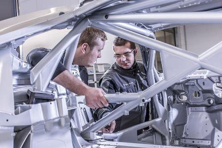 Mercedes-AMG GT3, Werkstatt, Reportage, Hersteller