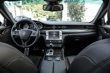 Maserati Quattroporte, Cockpit
