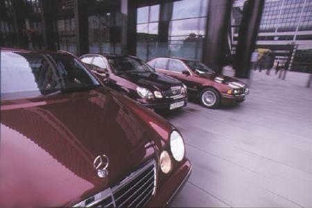 BMW 540i, Lexus GS 430, Mercedes E 430 BMW 540i, Lexus GS 430, Mercedes E 430