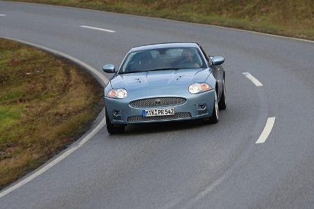 Der Jaguar darf sich als angenehmer Reisebegleiter titulieren.
