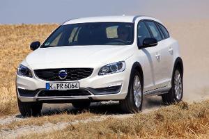 Volvo V60 D4 AWD Cross Country im Test