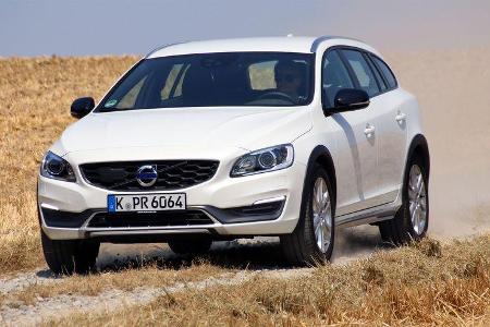 Volvo V60 Cross Country D4 AWD Momentum Volvo V60 Cross Country D4 AWD Momentum
