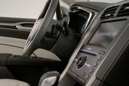 Ford Mondeo Vignale Fahrbericht Rom