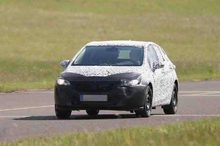 Erlkönig Opel Astra
