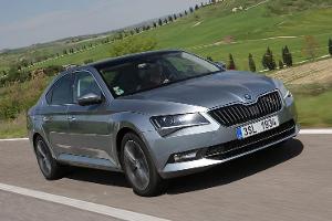 Neuer Skoda Superb 2.0 TSI im Fahrbericht