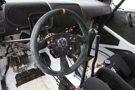 VW Polo WRC, Lenkrad, Bedienelemente