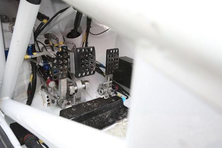VW Polo WRC, Pedalerie