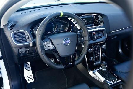 Heico-Volvo V40 T5 HPC, Cockpit