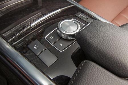 Mercedes E 200 T, Bedienelemente