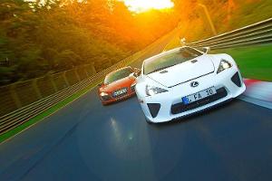 Audi R8 GT, Lexus LFA
