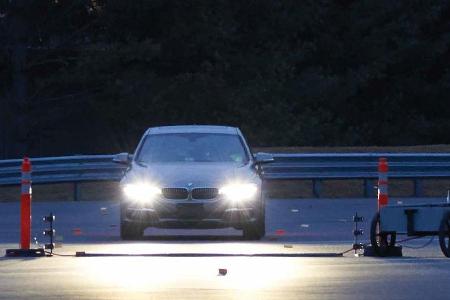 IIHS-Lichttest 2016, Scheinwerfer-Test IIHS-Lichttest 2016, Scheinwerfer-Test