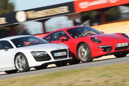 Audi R8 FSI Quattro, Porsche 911 Carrera 4S, Fronthaube