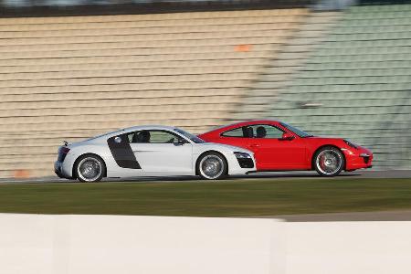 Audi R8 FSI Quattro, Porsche 911 Carrera 4S, Seitenansicht