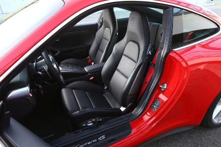Porsche 911 Carrera 4S, Fahrersitz