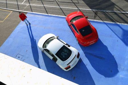 Audi R8 FSI Quattro, Porsche 911 Carrera 4S, Draufsicht