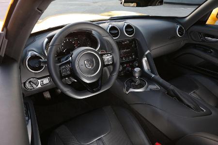 SRT Viper, Cockpit