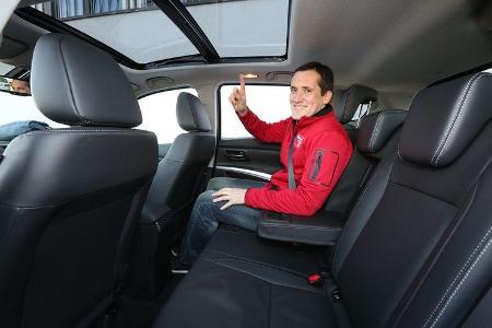 Suzuki SX4 S-Cross 1.6 DDi S 4x 4, Fondsitz, Beinfreiheit