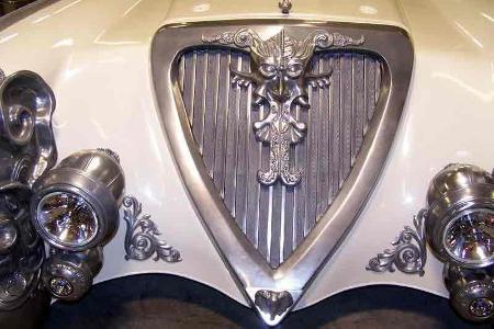 Nautilus Car Replica
