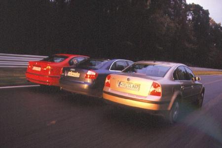 Audi A4 2.0, BMW 318i, VW Passat 2.0 Audi A4 2.0, BMW 318i, VW Passat 2.0