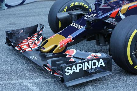 Toro Rosso - STR11 - Prsentation - 1. Mrz 2016