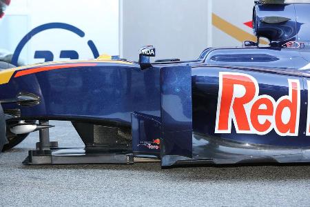 Toro Rosso - STR11 - Prsentation - 1. Mrz 2016