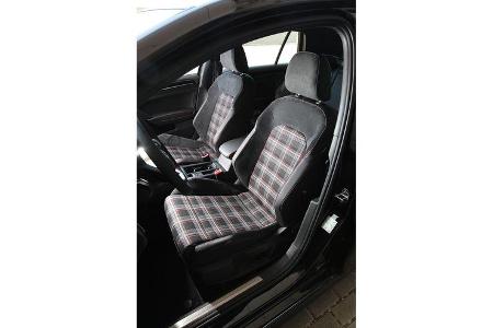 VW Golf GTI, Fahrersitz