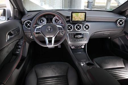 Mercedes A 250, Cockpit, Lenkrad